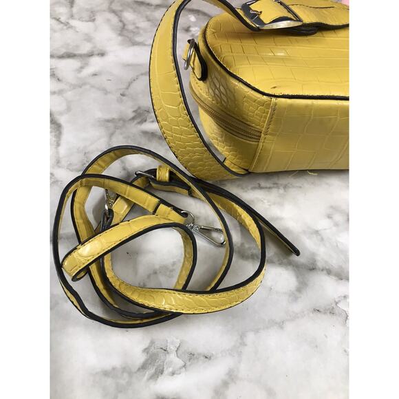 RARE Round Classy Koko Couture Crossbody Purse MUstard Gold Yellow 7"x7"x3" - Picture 6 of 7